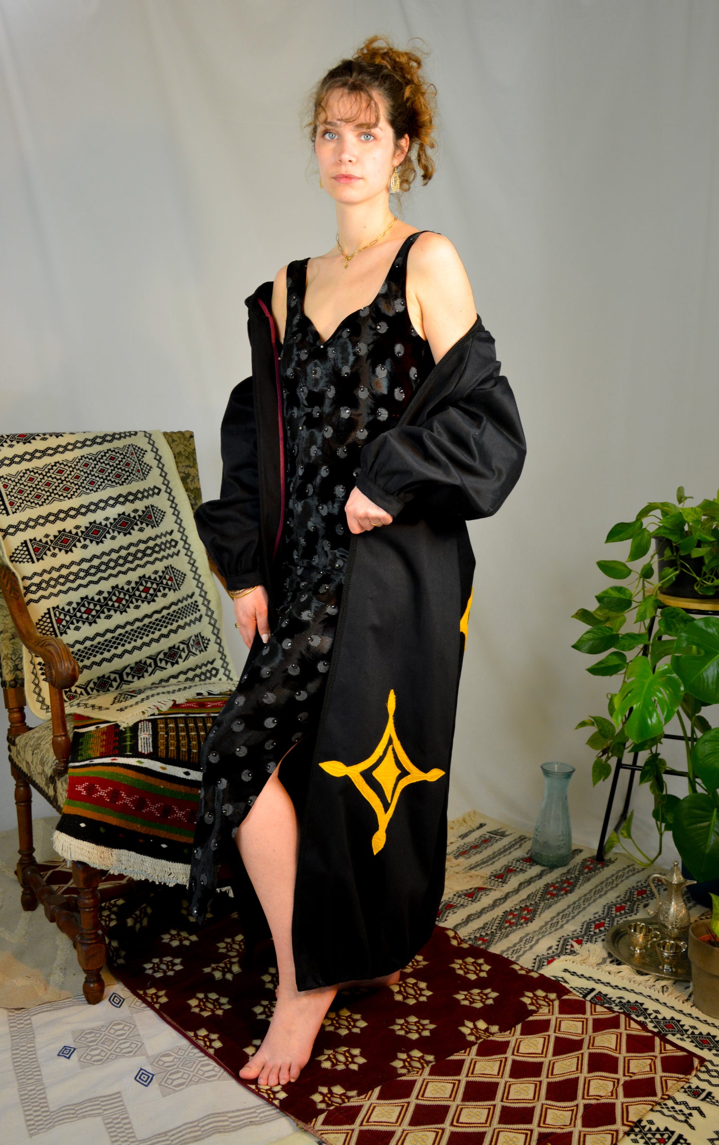 Le Manteau 02679